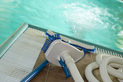 Swimming Pool Maintenance Services